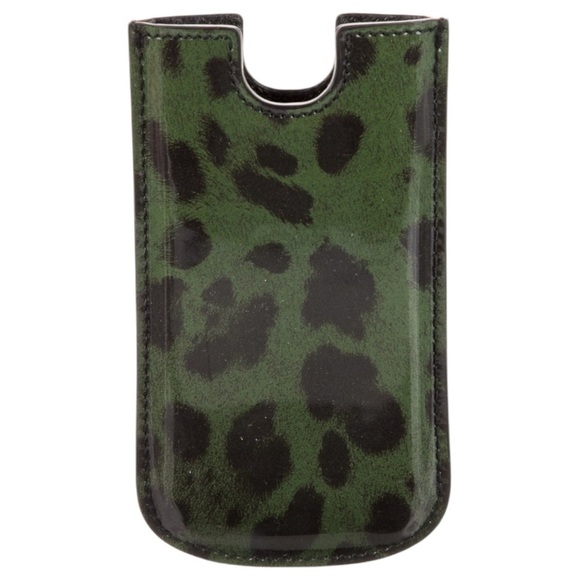 NEW Dolce & Gabbana Green and Black Animal Print Patent Leather iPhone 5 Case - Picture 2 of 5